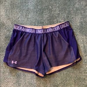 Under Armour athletic shorts with pockets